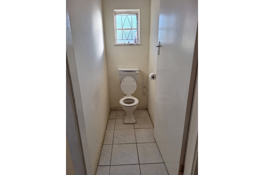 To Let 3 Bedroom Property for Rent in Cambridge Eastern Cape